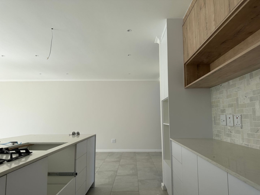4 Bedroom Property for Sale in Sandown Western Cape